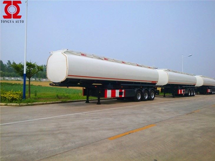 Trejler tat-Tank tal-Fjuwil