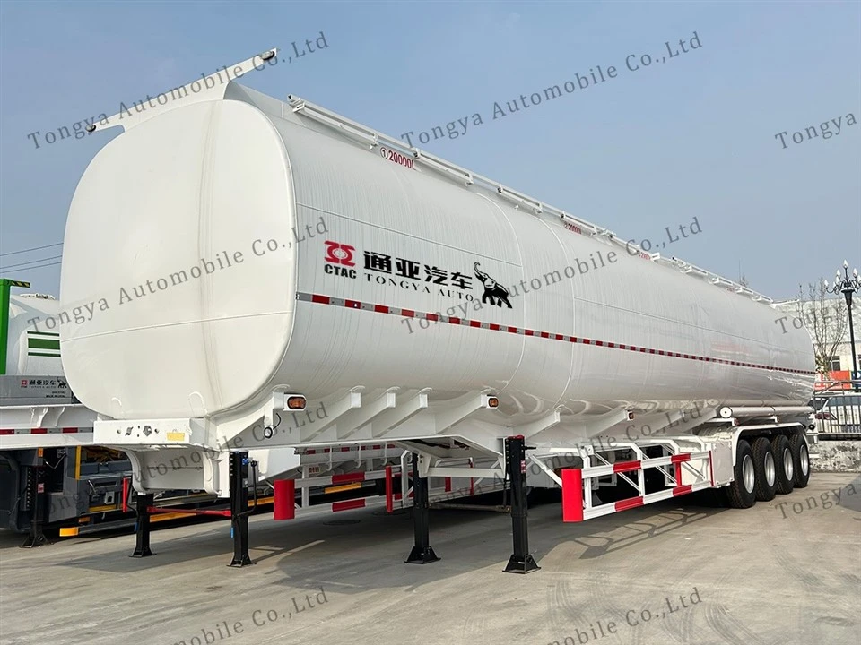 4 Fus 80000L Tanker tal-Fjuwil Semi Trailer