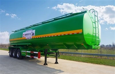 3 fus tal-petrolju tat-tanker semi karru